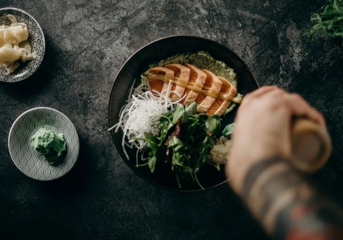 11 νόστιμα στέκια που μας ταξιδεύουν στον κόσμο