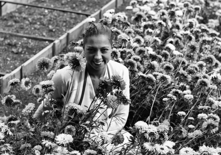 Η Τζόζεφιν Μπέικερ