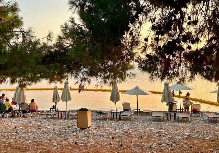 Δέκα μέρες στη Βόρεια Εύβοια, στις Ροβιές, κι ένα μάθημα για τις διακοπές