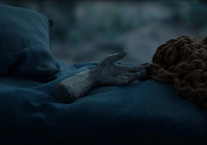 Μίλα μου: Αληθινός τρόμος που δεν περιγράφεται