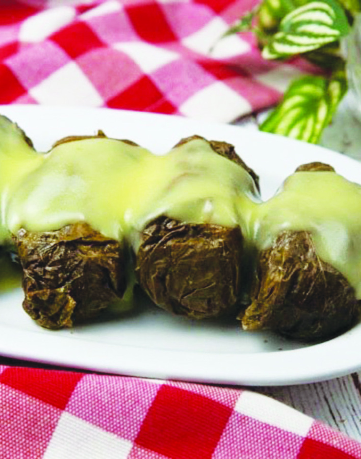 ΚΙΣΣΟΣ: Γεύσεις Ελλάδας στη δροσερή αυλή στο Χαλάνδρι