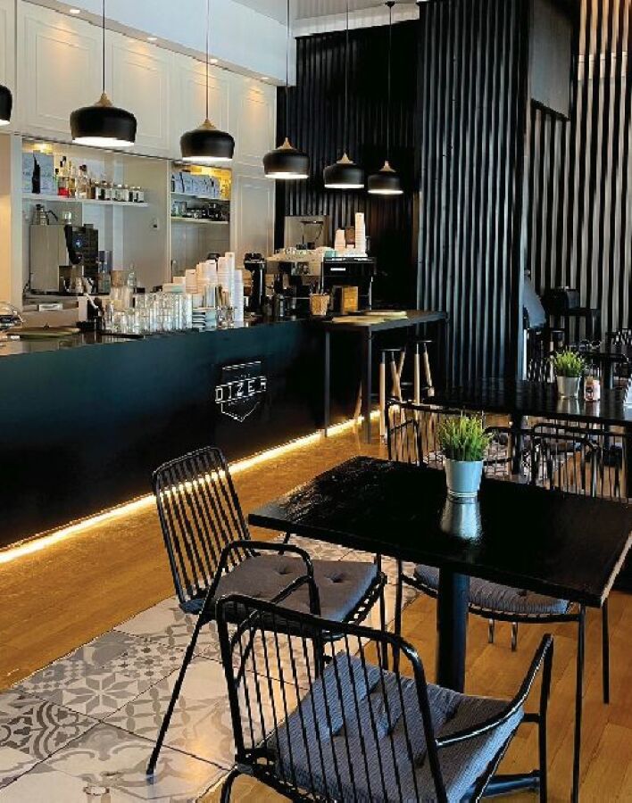 Dizer Coffee & Brunch