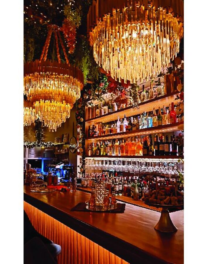 Angelina Le Petit Paris