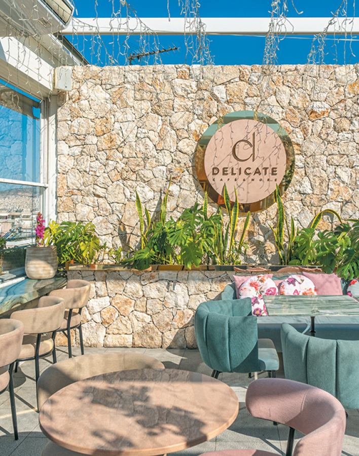 Delicate Café