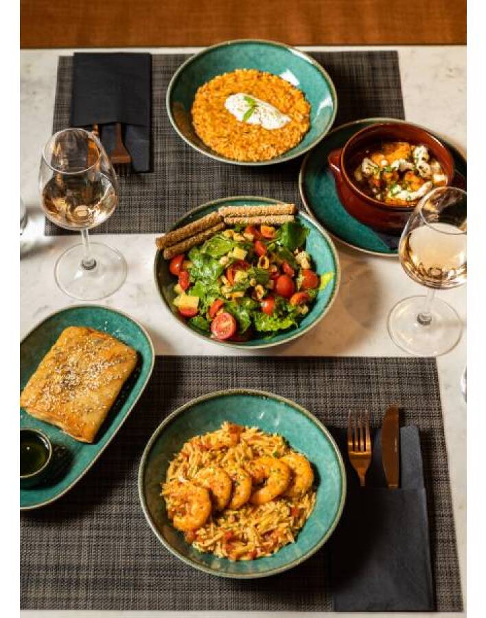 The Frencies: Το υπέροχο μπιστρό της Αιόλου