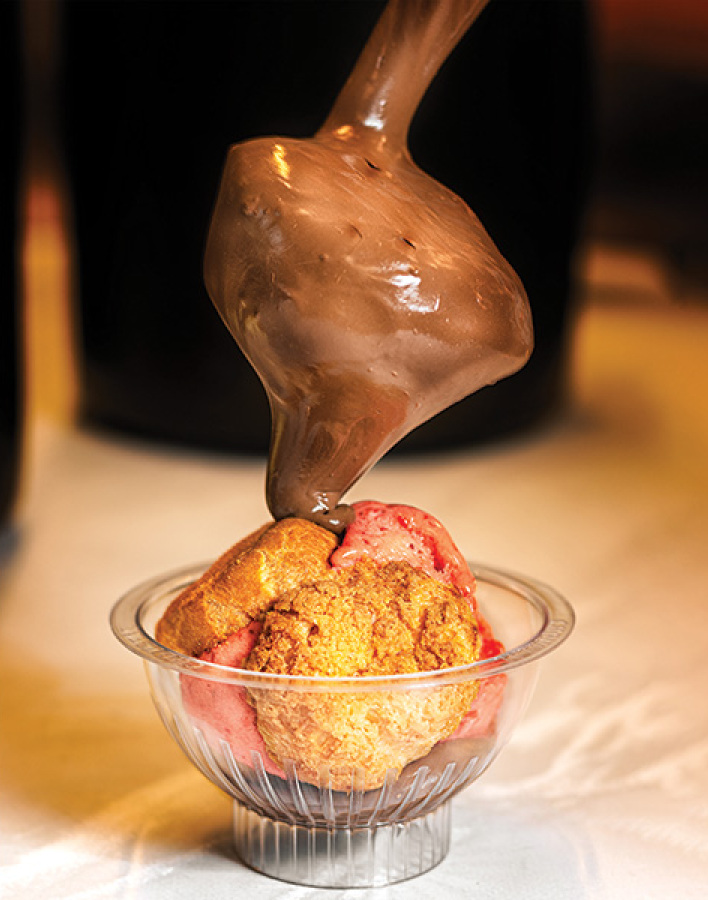 Choureal - Παγωτό Chou Φράουλα και σοκολάτα