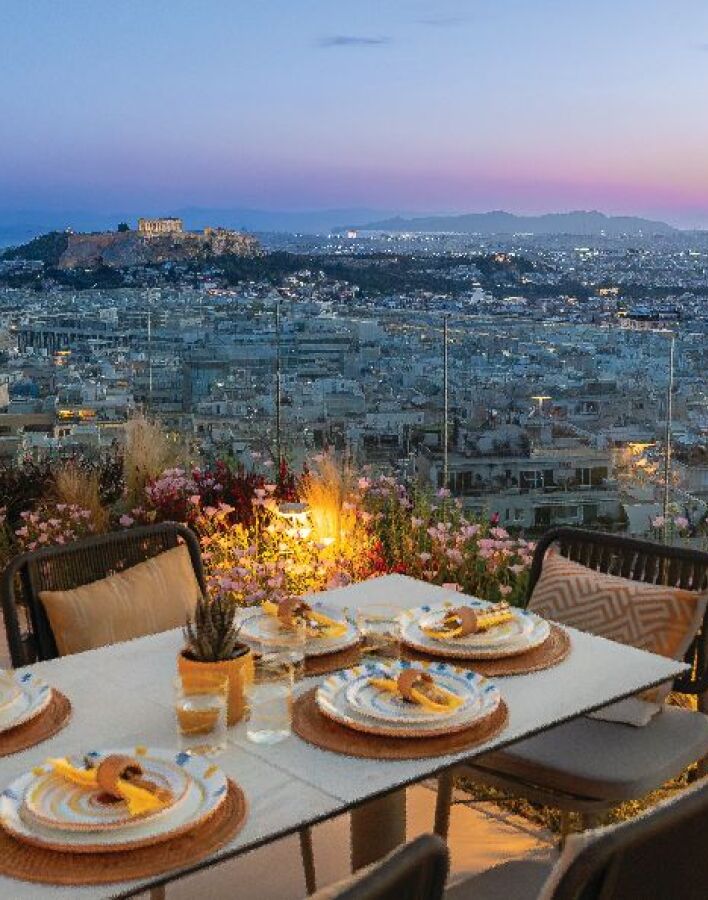 Vertigo Pool & Sunset Bar