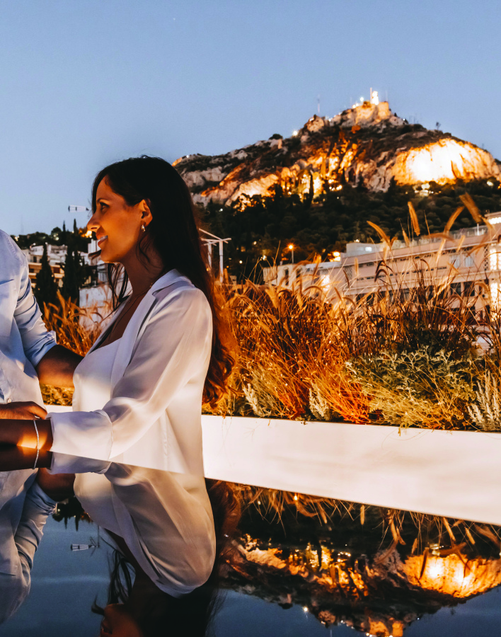 ATHENS FLAIR: Ένα μαγικό roof garden στη σκιά του Λυκαβηττού