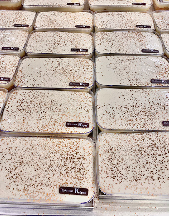 Κόρτε Γλυκοπωλείον: Γλυκιές απολαύσεις φτιαγμένες με αγάπη και αγνά υλικά