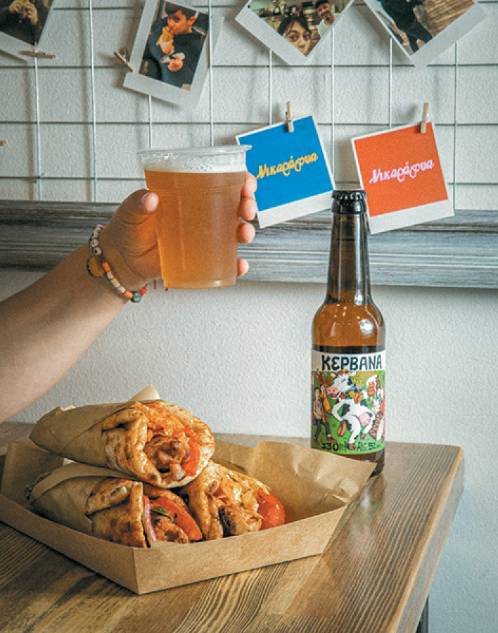 Νικαράγουα: Το νέο στέκι για πεντανόστιμο old school σουβλάκι στον Πειραιά