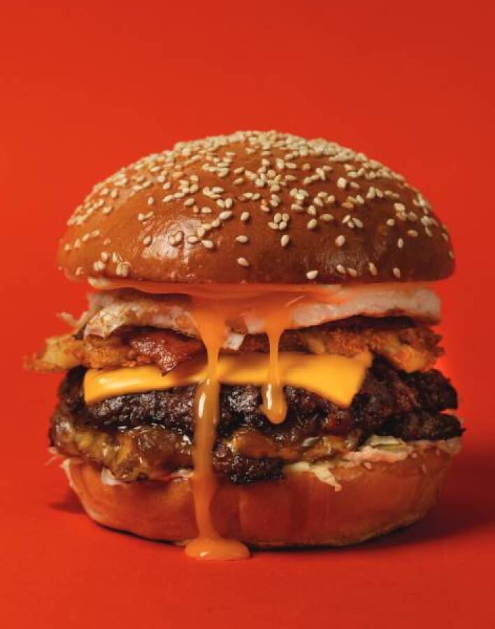 LAYERS BURGERS: Το πιο Smashed, Smashed Burger!