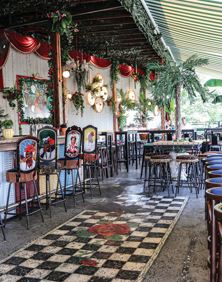 Buena Vista Social Bar: Αll-day πάρτι με θέα την Ακρόπολη