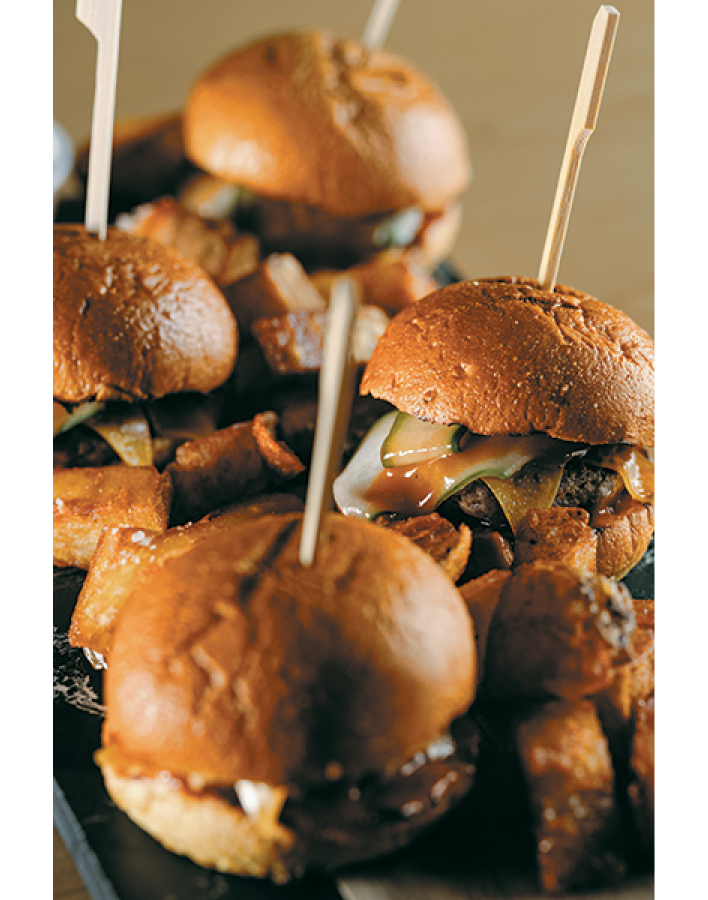 ΚΥΨΕli: Με νέες comfort γεύσεις και νέα λίστα cocktails