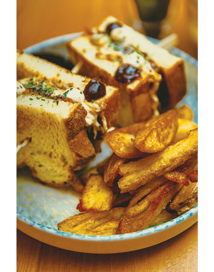 Lovely Days: Αγαπημένες ημέρες και νύχτες στο Περιστέρι