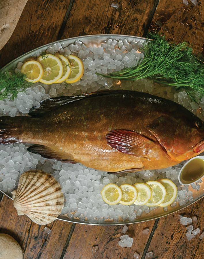 Θαλασσινός: Η θρυλική ψαροταβέρνα στις Τζιτζιφιές