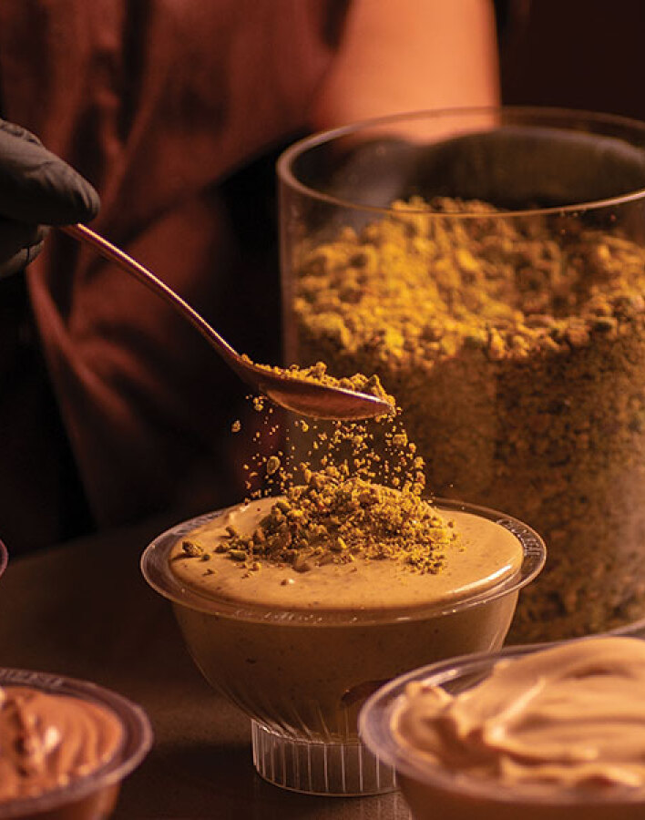 Choureal: Το tailor made προφιτερόλ που αγαπήσαμε