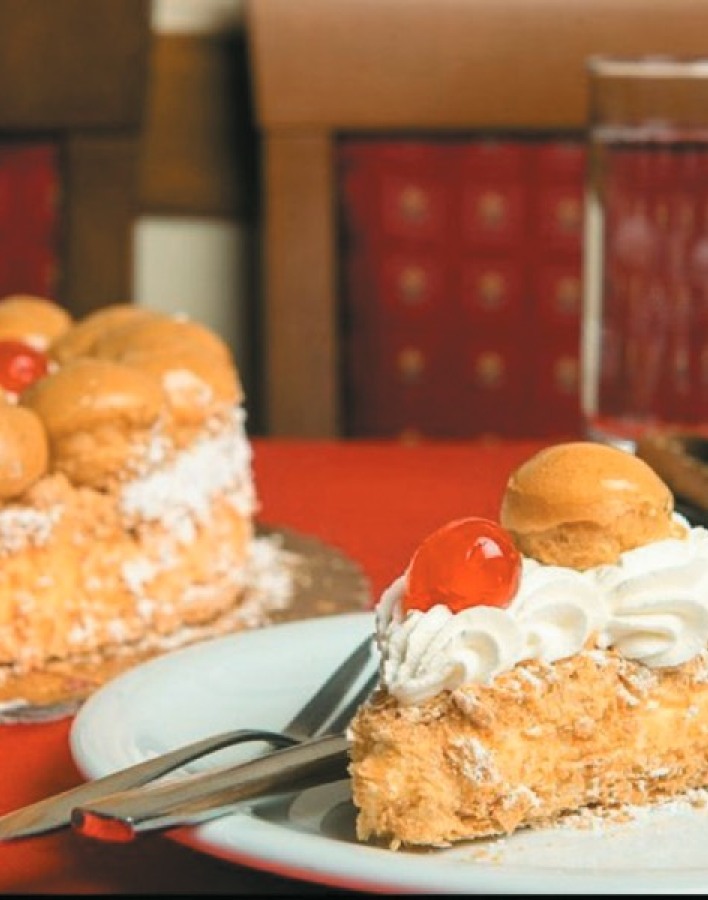 Désiré: Η aθηναϊκή αστική ζαχαροπλαστική στα καλύτερά της