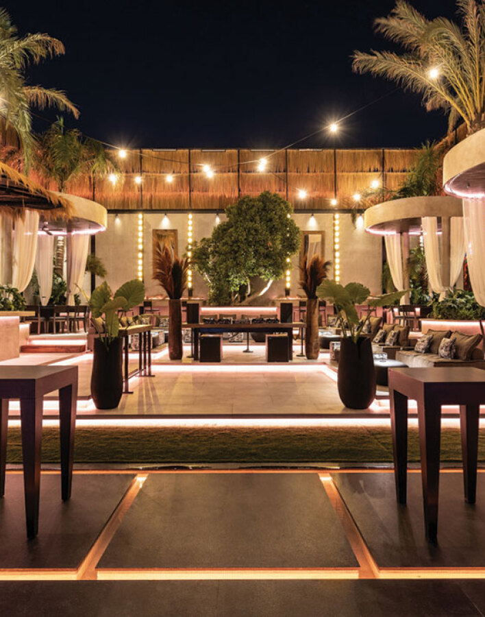 The Ethereal Garden of Botoxe