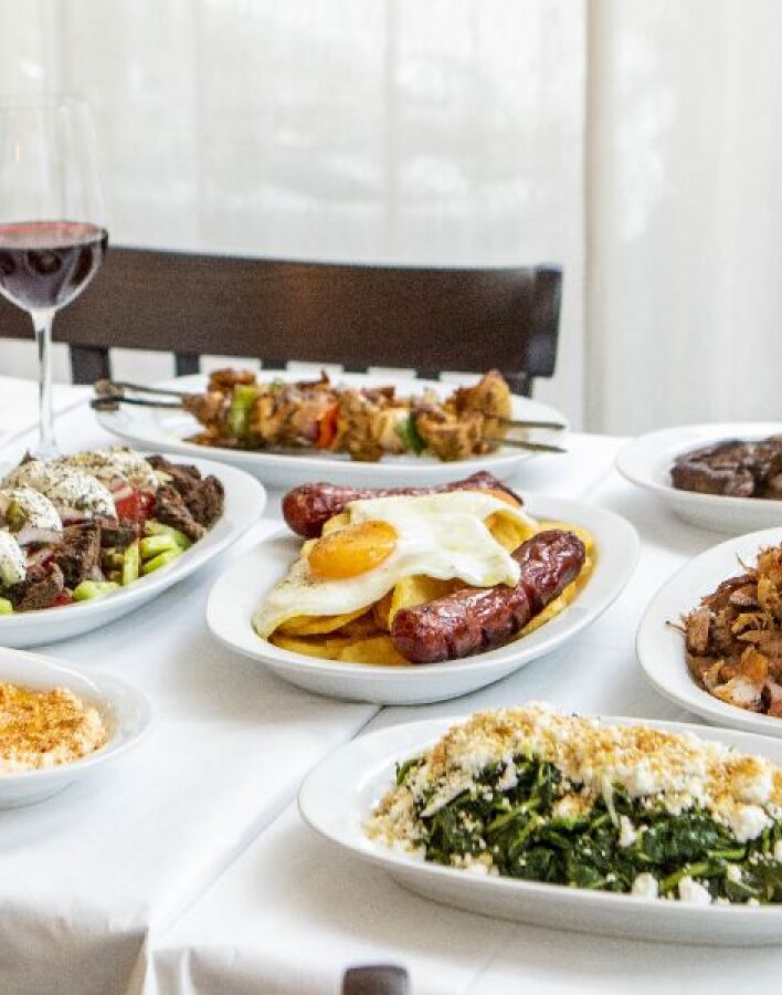 Δώδεκα Πιάτα