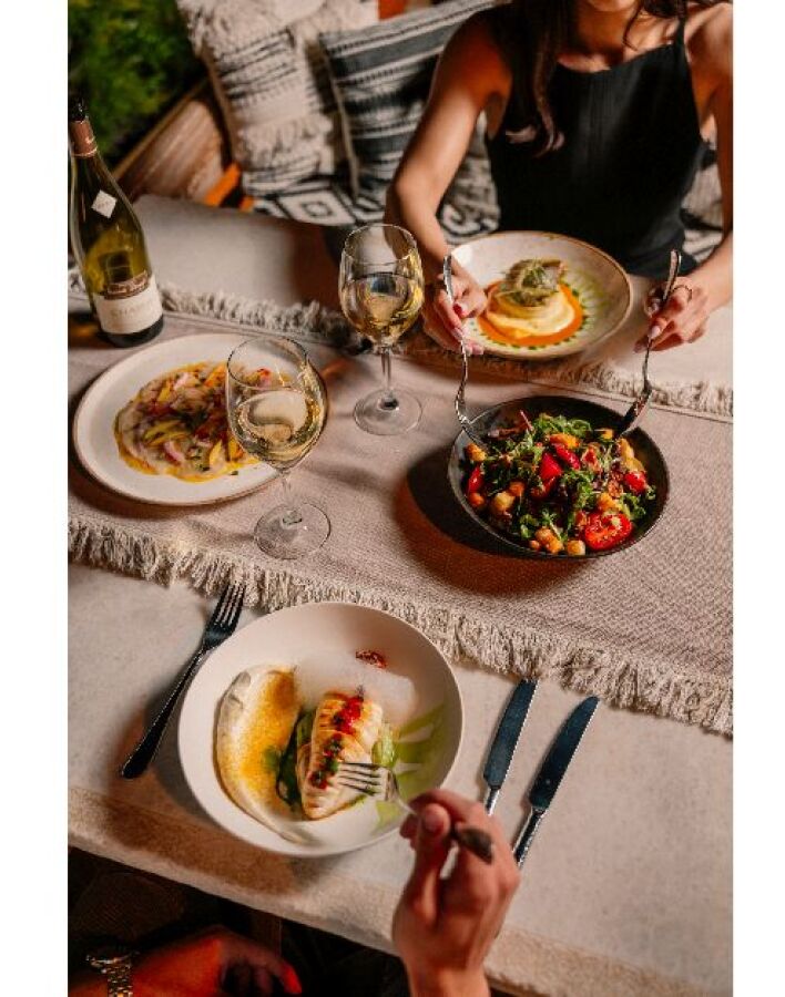 Island Club & Restaurant