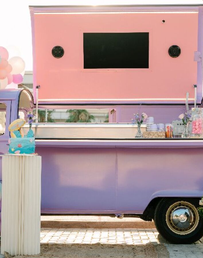 Candy Van by Choux Choux