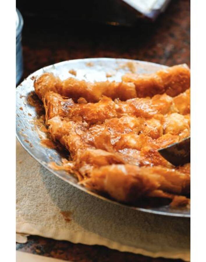 Μπουγάτσα Ιορδάνης: Η πιο φημισμένη μπουγάτσα της Ελλάδας βρίσκεται στην Κρήτη