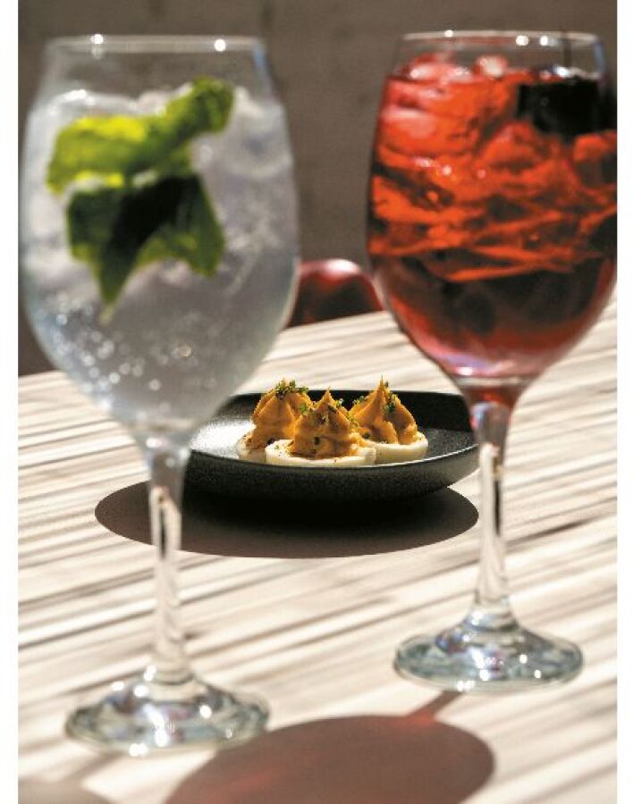 Kahuna Seaside Bar Restaurant