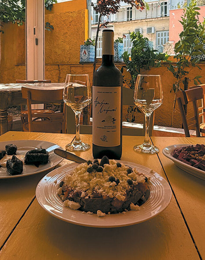 Ταβέρνα Η Λεύκα