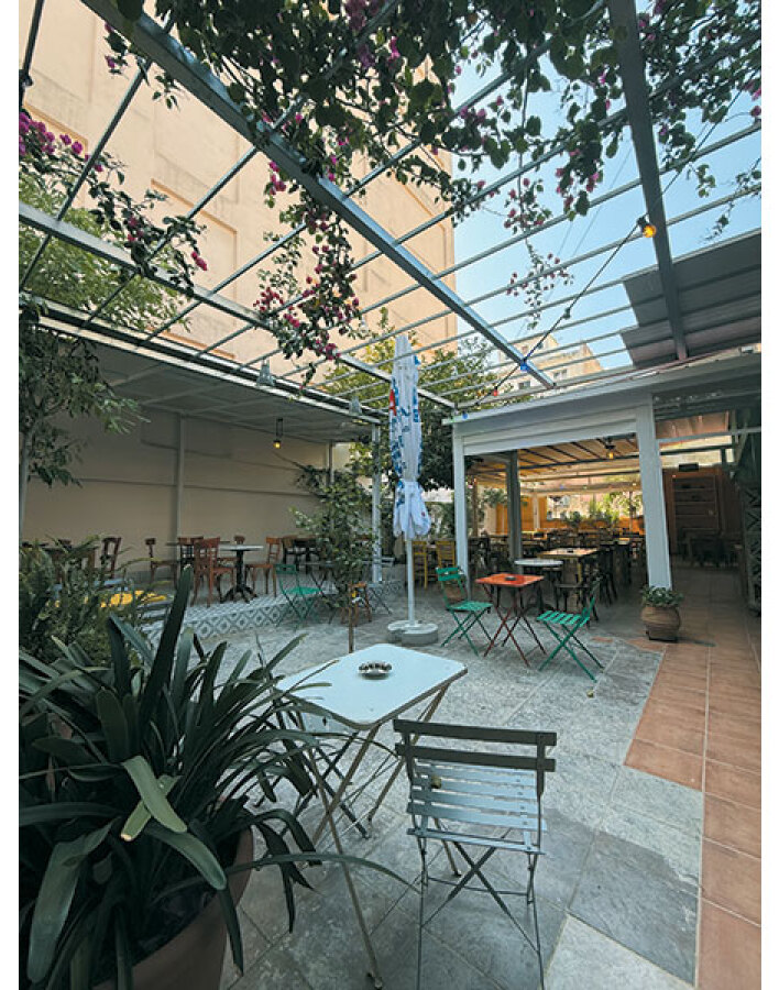 Ταβέρνα Η Λεύκα