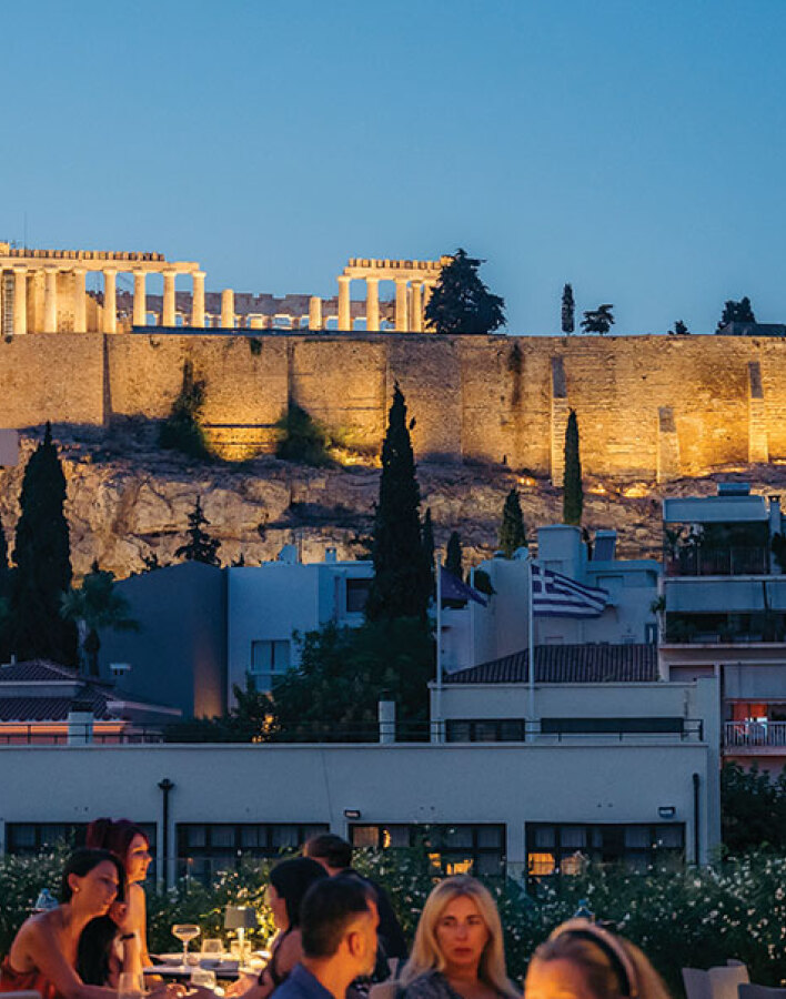 Point A: Dining & cocktails κάτω από την Ακρόπολη