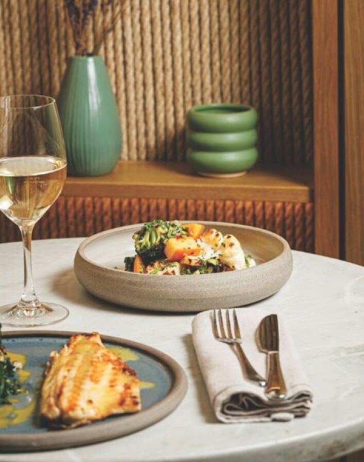 Ella Urban Greek Cuisine: Αγαπημένες γεύσεις μέσα στην απόλυτη χριστουγεννιάτικη ατμόσφαιρα 