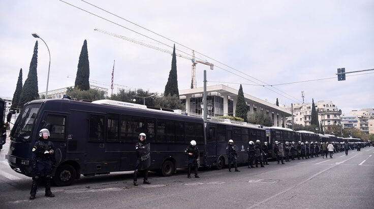 Επέτειος Πολυτεχνείου: Δρακόντεια μέτρα και κυκλοφοριακές ρυθμίσεις – Ποιοι δρόμοι κλείνουν, πώς κινούνται τα μέσα μεταφοράς