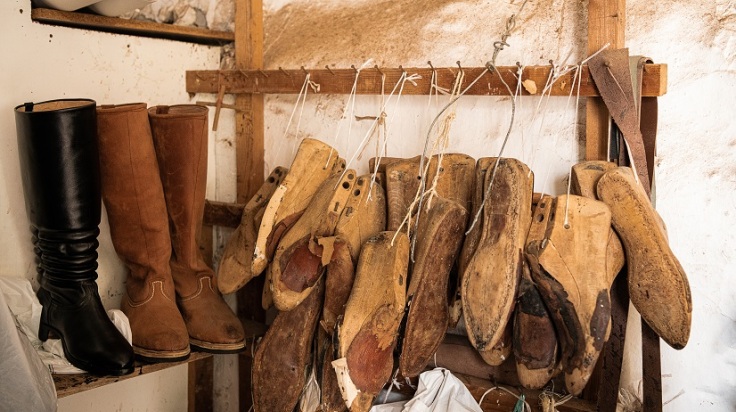 Στιβάνια, παραδοσιακά παπούτσια στην Κρήτη