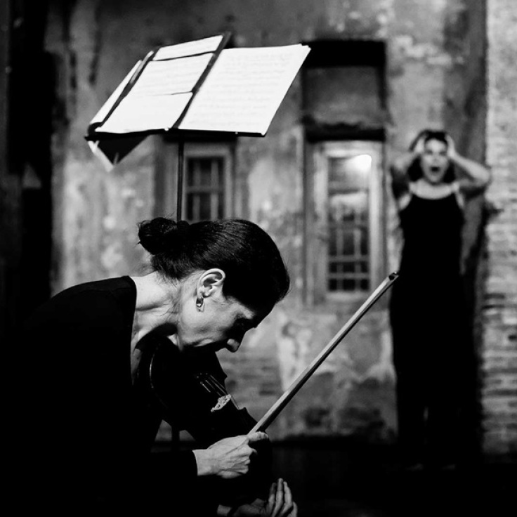 «Ulrike – γράμματα από τη νεκρή πτέρυγα», θέατρο Φούρνος