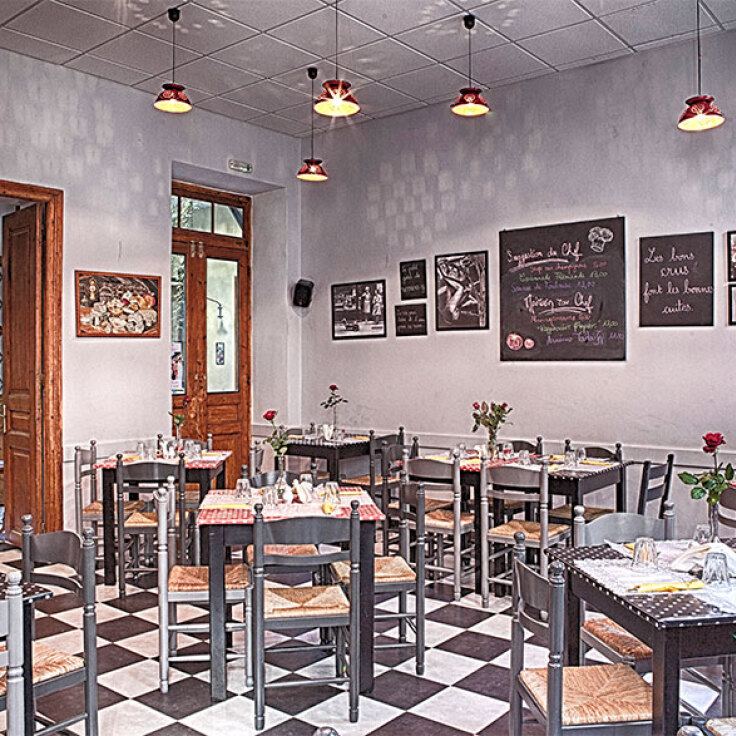 chez-violette-exarxeia.jpg