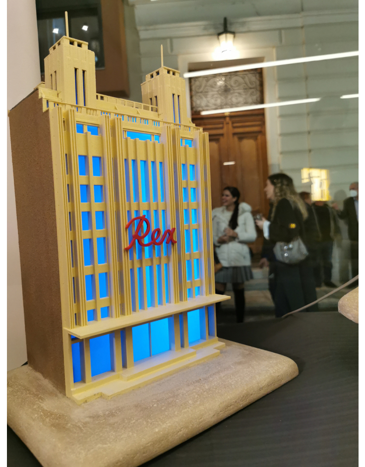 Τα νοσταλγικά περίπτερα του Ανδρέα Finch