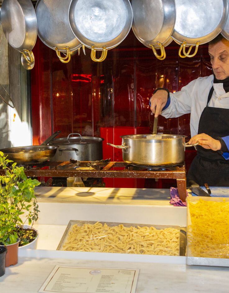 Hasapika Central Market