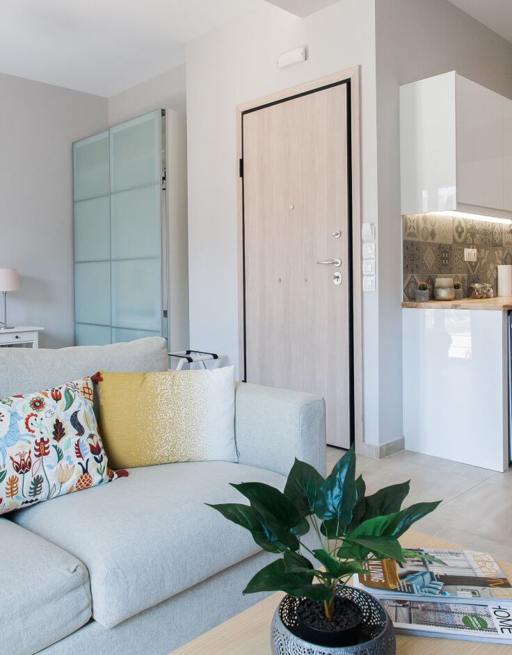 Οmnia Pagrati Apartments by kimon Erikat