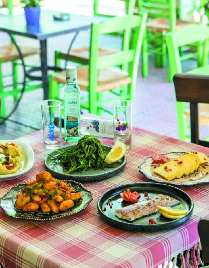 Εδεσματοπωλείο Ο Πίπις: Το στέκι των καλοφαγάδων στον Κεραµεικό