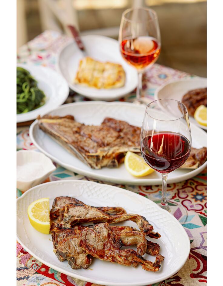 Τα Πλατάνια