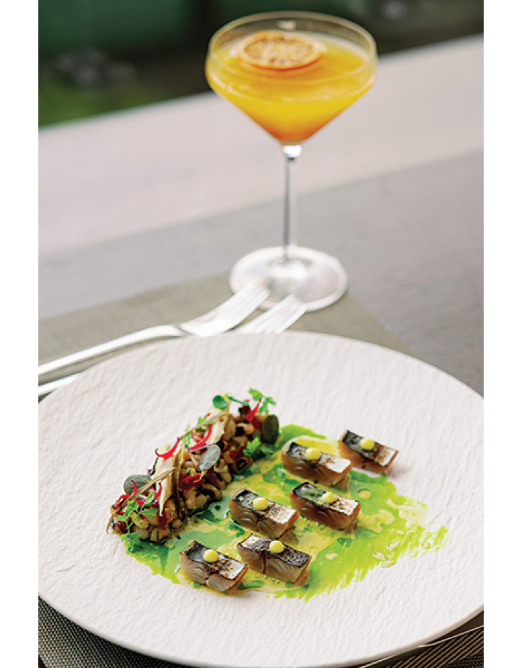 Mappemonde Rooftop Restaurant Bar & Lounge