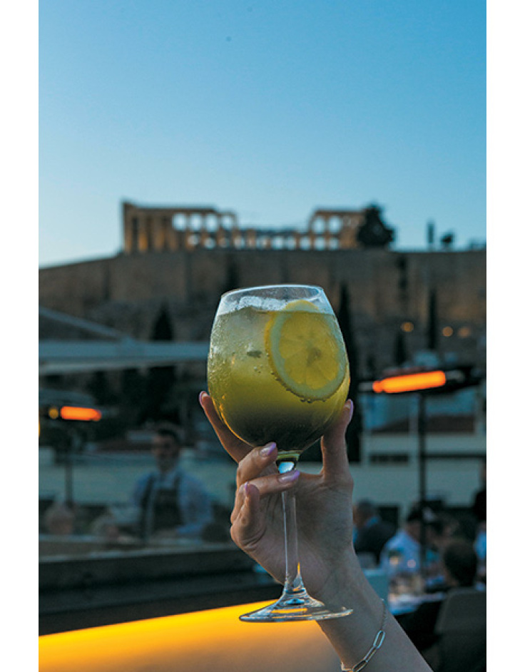 POINT a Bar and Restaurant