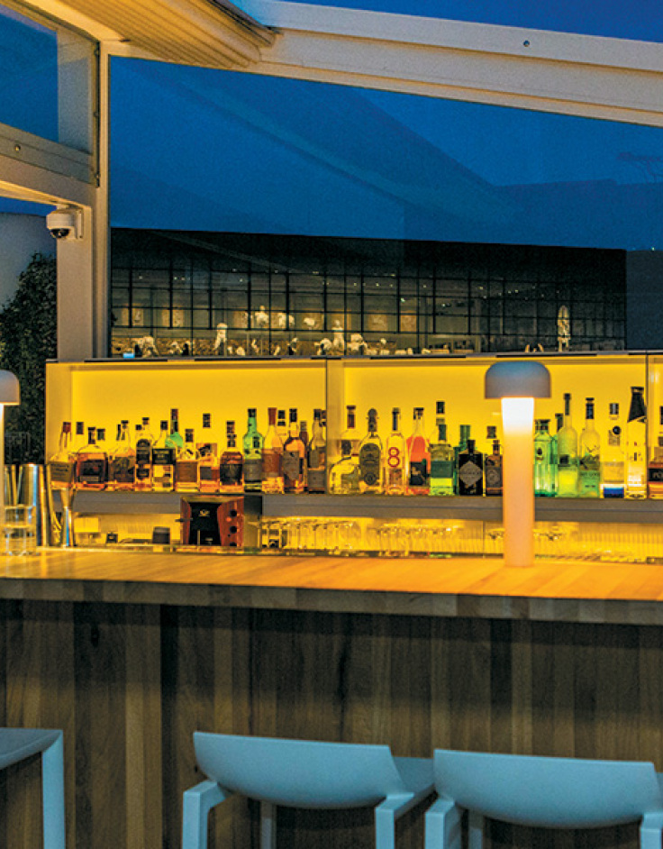 POINT a Bar and Restaurant