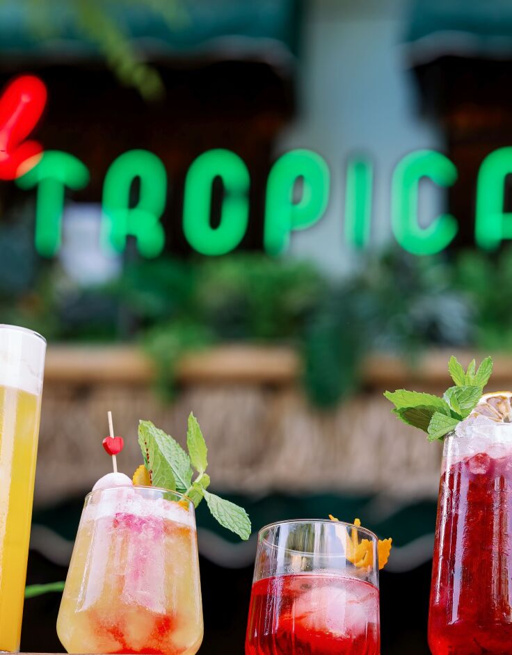 El Tropicana