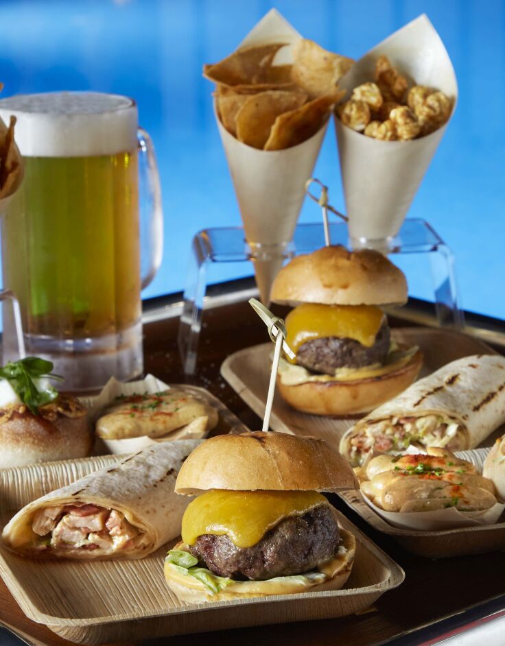 Pool Your Cinema στη Μεγάλη Βρεταννία