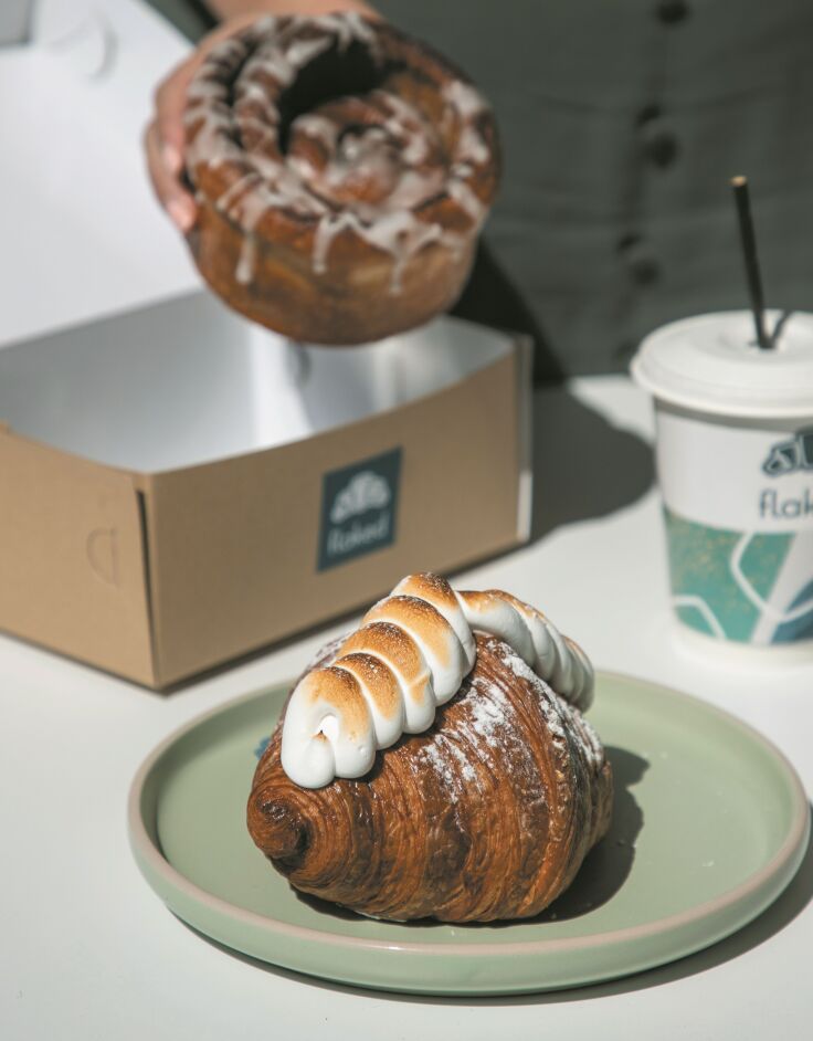 Flaked Croissanterie