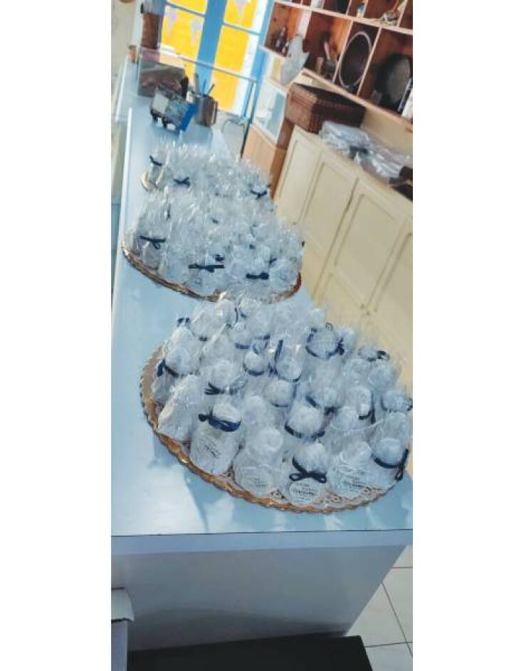 Ζαχαροπλαστείο Τσαγκάρη: Υπέροχα νηστίσιμα αμυγδαλωτά