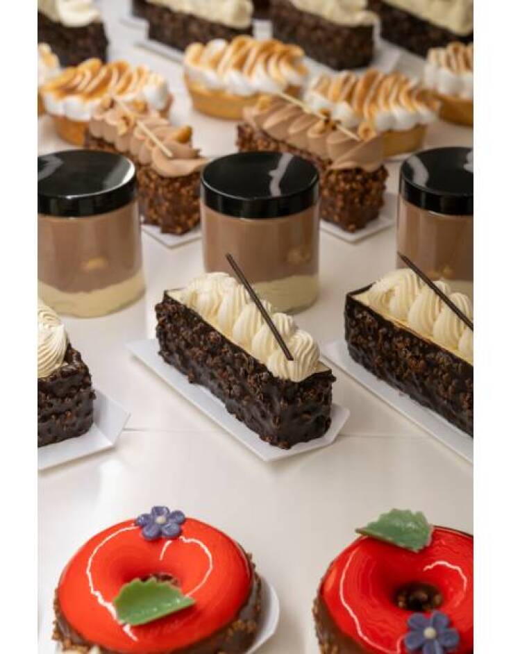 ΖΑΧΑΡΟΠΛΑΣΤΕΙΟ MONTEE