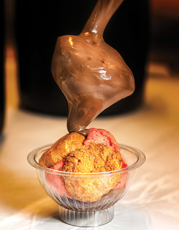 Choureal - Παγωτό Chou Φράουλα και σοκολάτα