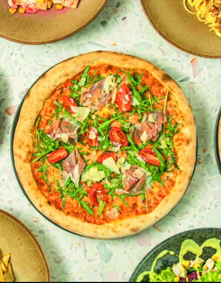 Pesto Pizza & Pasta:  Η πίτσα που λαχταράς